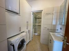 JEPET APARTAMENT ME QIRA 1+1 VIJA E PARE NE PLAZH RROTA KUQE