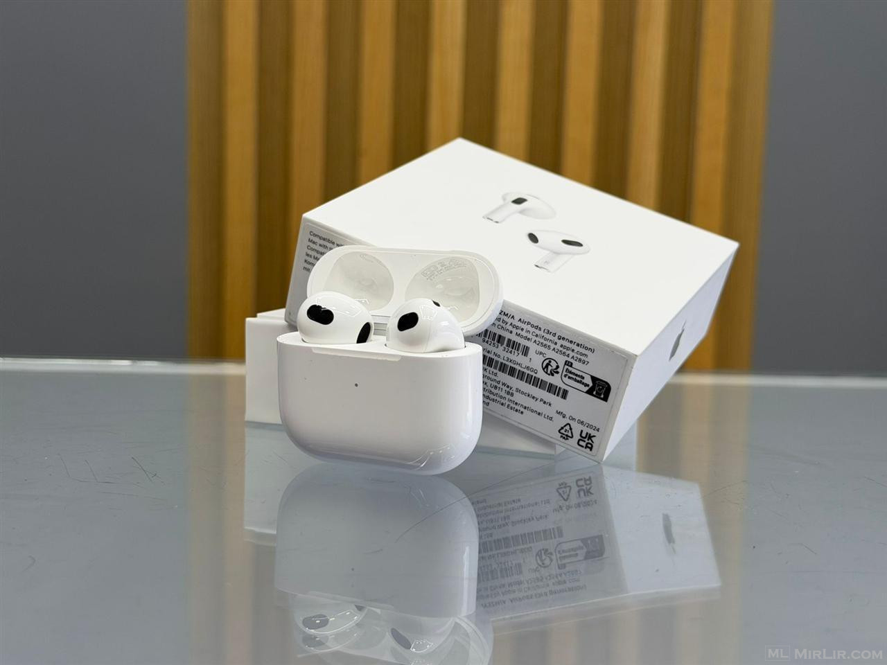 AIRPODS GEN 3 (1 MUAJ TE PERDORUAR)
