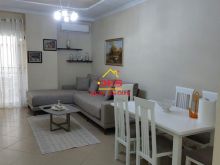 SHITET OSE JEPET ME QIRA APARTAMENT 1+1 NË LUNGOMARE, VLORË.