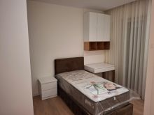🏡 JEPET ME QIRA APARTAMENT 3+1+2 – Liqeni i Thatë