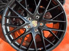 DISQE PORSHE CAENN R21