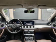 Mercedes-Benz E220