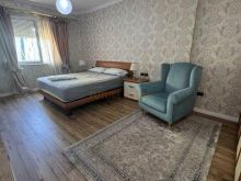 Shitet, Apartament 2+1+2, Bllok, Tirane.
