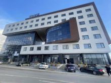 ZYRE ME QIRA 60 m2  250 euro