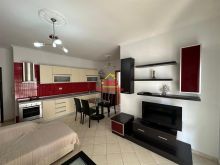 🔑🏡 JEPET APARTAMENT 1+1 ME QIRA NË LUNGOMARE, VLORË