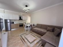 Jepet me qira apartament 2+1+2 ne plazh !