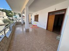 JEPET ME QIRA KATI I TRETË I NJE SHTËPIE PRIVATE, VLORË