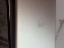 shitet laptopi apple