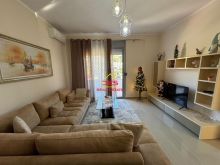 JEPET ME QIRA APARTAMENT 2+1 PRANË GJYKATËS SË RRETHIT ,VLOR