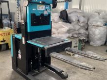 Traspalet elektrike Sumitomo 700kg
