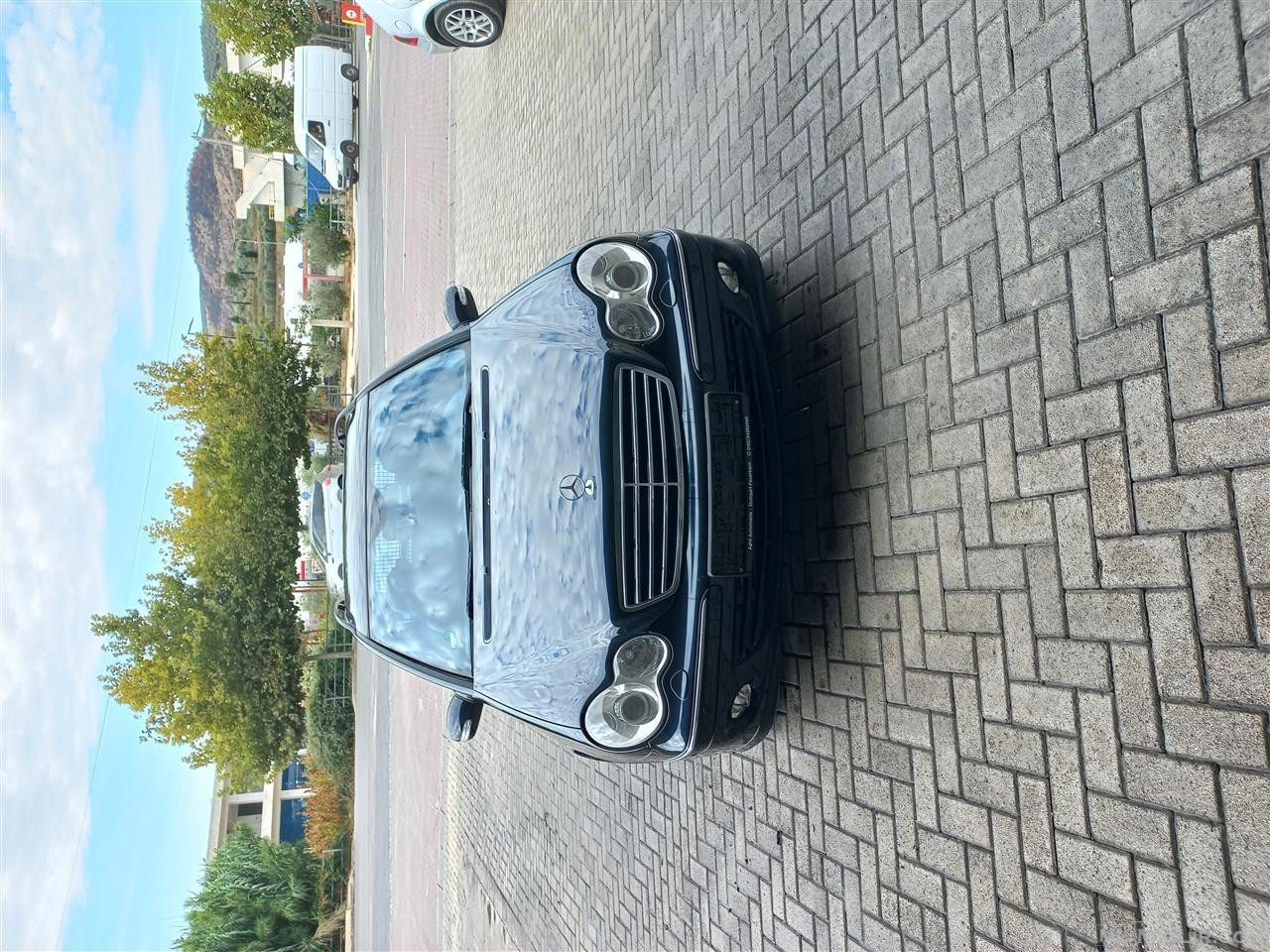 Mercedes