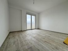 Shitet Banes 1+1 në Lagjen Mati 1 “ Afer Rruges B “