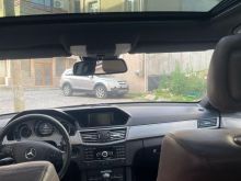 Mercedes-Benz  E250