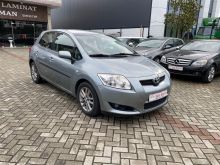 Toyota Auris 1.4 Nafte Kambio Automatike
