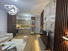 SHITET APARTAMENT 2+1+2+BALLKON PRANE BAR ARTISTIT 157.000