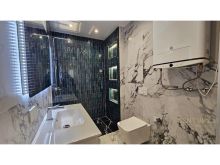 APARTAMENT ME QERA 2+1+2 NË QENDËR.