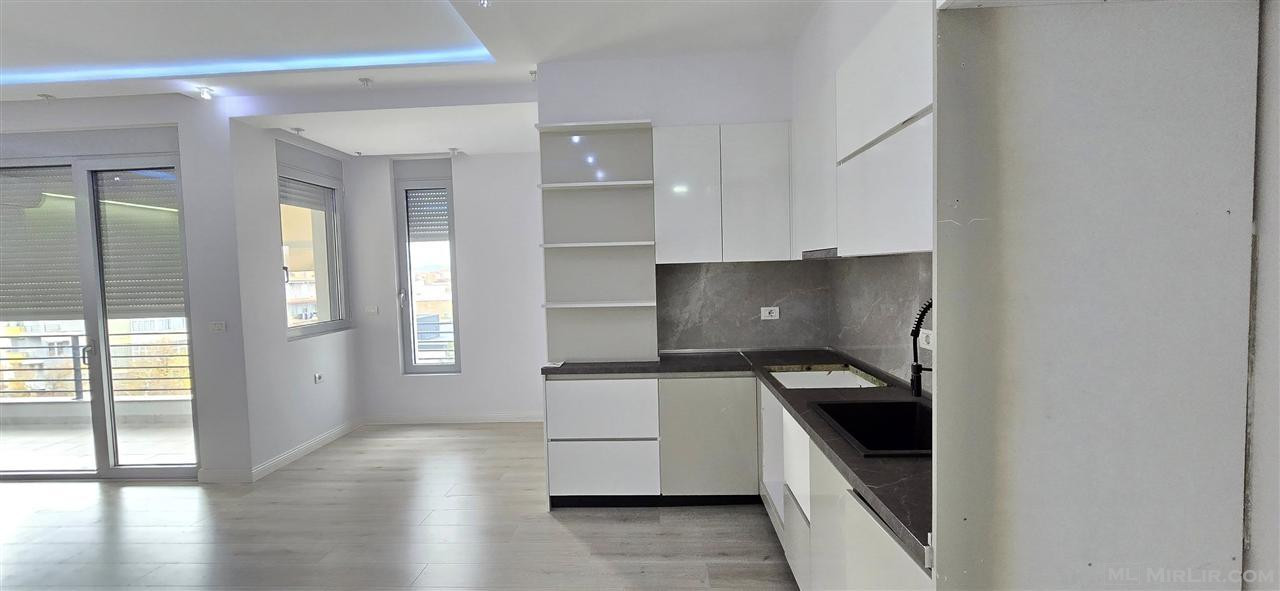 Jepet me Qira Apartament i Pamobiluar  📍Tek Terminali 3+1 - thumbnail 6