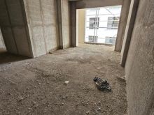 Shitet apartament 2+1