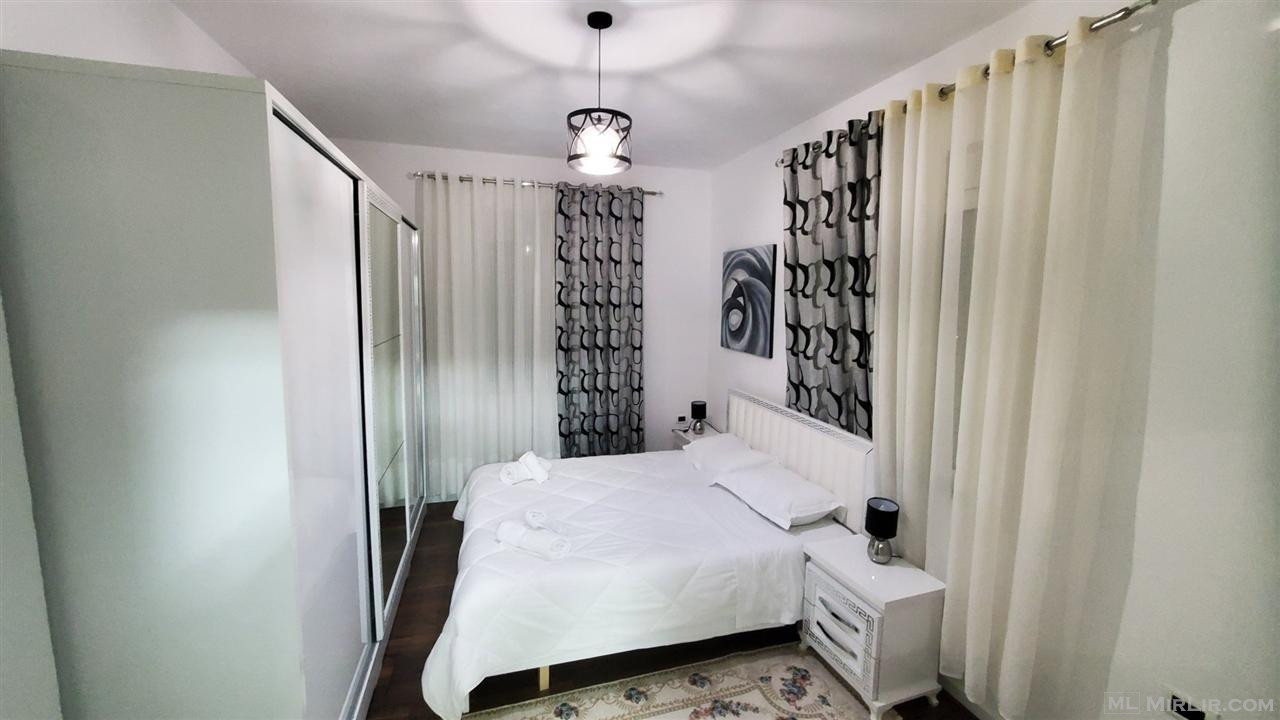 Ambjent Banimi Per Qira 1+1, Prane Parkut te Shen Merise - thumbnail 3