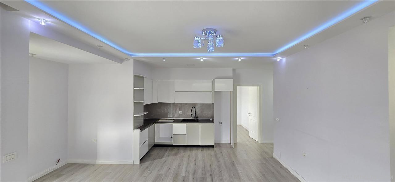 Jepet me Qira Apartament i Pamobiluar  📍Tek Terminali 3+1 - thumbnail 4