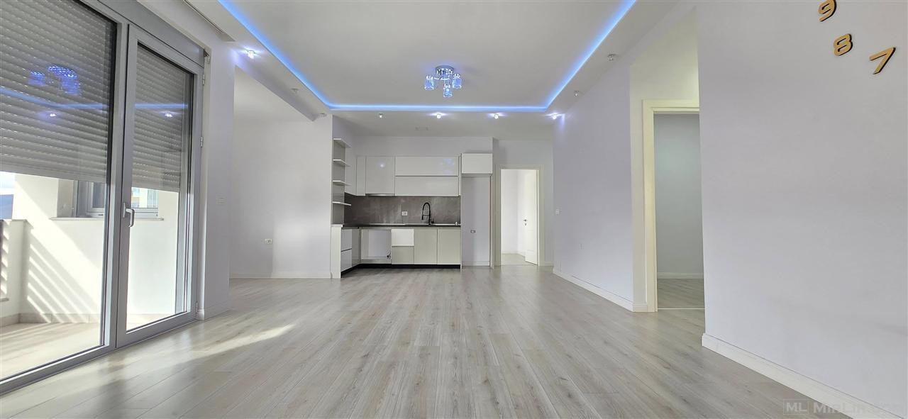 Jepet me Qira Apartament i Pamobiluar  📍Tek Terminali 3+1 - thumbnail 5