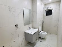 📍 Shitet Apartament 1+1 me Verandë të Madhe – Komuna