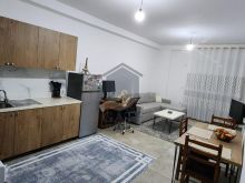 Jepet me qira apartament 2+1 , Prane Spitalit, Durres