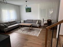 ✨ SHITET SHTËPIA NË PEPAJ, RUGOVË – 5 ARI TRUALL ✨🏡