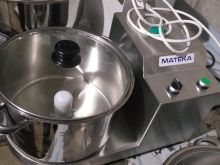 MAQIN PER GRIRJEN E QEPES ARA ETJ .. INOX 5KG DHE 10 KG