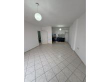 0694603851,Qera, Apartament 2+1, Laprake, Tiranë