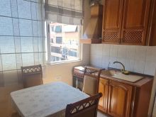 Jepet me qera apartment 3+1 tek Zogu i zi/500 ALL