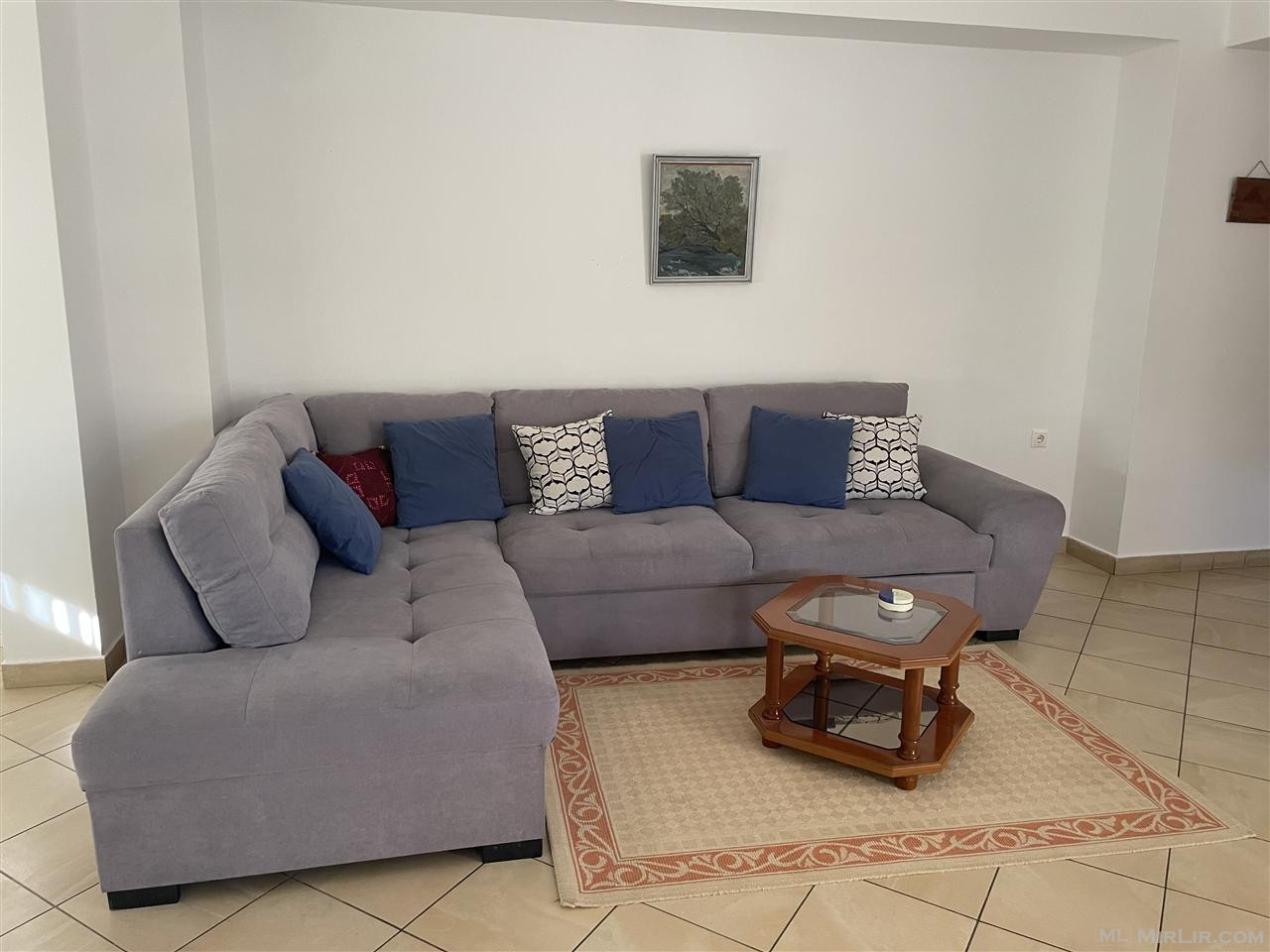 JEPET ME QIRA - APARTAMENT NË LAGJEN 4, SARANDË, I MOBILUAR - thumbnail 7