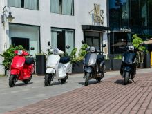 VESPA ME BATERI