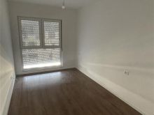 BANESË ME QIRA – E PËRSHTATSHME PËR FAMILJE  