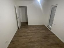 PENTHOUSE ME QIRA – E PËRSHTATSHME PËR FAMILJE