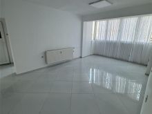 Lokal me qera  ne Ulpiane me Termokos 75m2