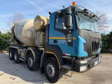 ASTRA HD9 84.48-80 with CIFA concrete mixer