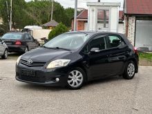 TOYOTA AURIS 1.4 Nafte viti 2012