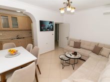 Apartament 2+1 me qera, Sarandë