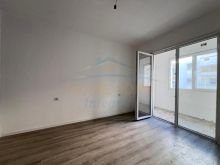 0693426419 Shitet, Apartament 1+1, Rruga Dritan Hoxha, Tiran