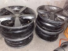 Fellne 17 merc