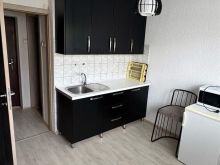 Leshohet zyre me qera te AAK 45m2 350E