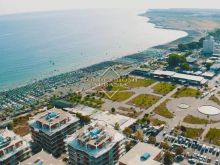 Shitet Hotel 2-Katësh në Velipojë!