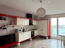 JEPET ME QERA APARTAMENT 2+1 TEK VILA ZOGUT