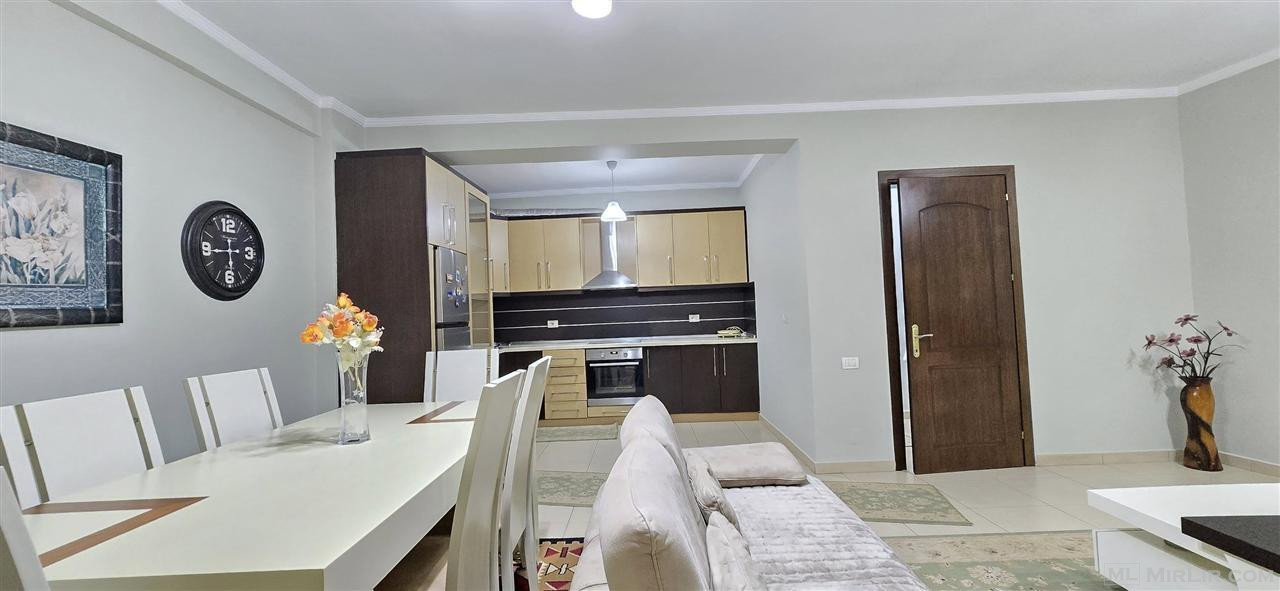 Mundesi Fantastike Per Qira Prane Drejtorise Arsimore - thumbnail 11