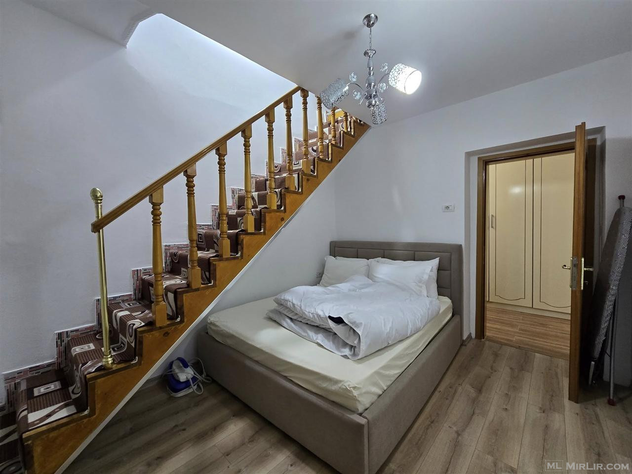 Duplex Super Komod pranë Pazarit të Vjetër - 2 Dhoma Gjumi - thumbnail 3