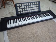 Piano e mirëfilltë Yamaha Full tast jo organo