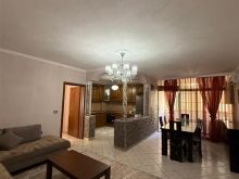 Qera, Apartament 2+1+2, Komuna e Parisit, Tiranë - 650€