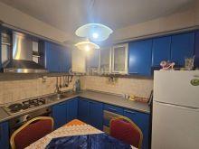 Shitet apartament 1+1 i mobiluar në Shkëmbin e Kavajës, 200