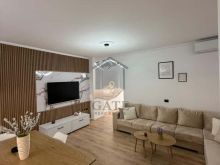 Jepet me qira apartament 2+1 me verandë